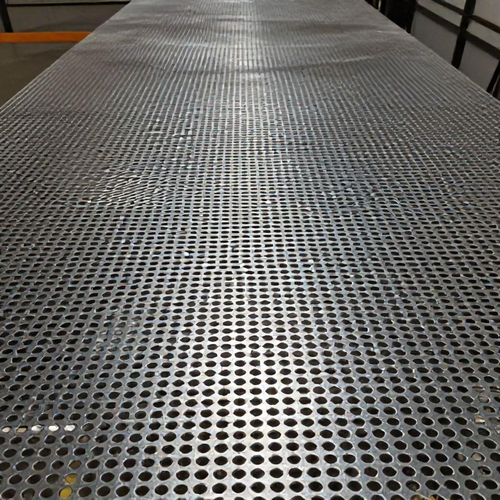 Chapa Perfurada Losangular: Benefícios e Aplicações na Indústria