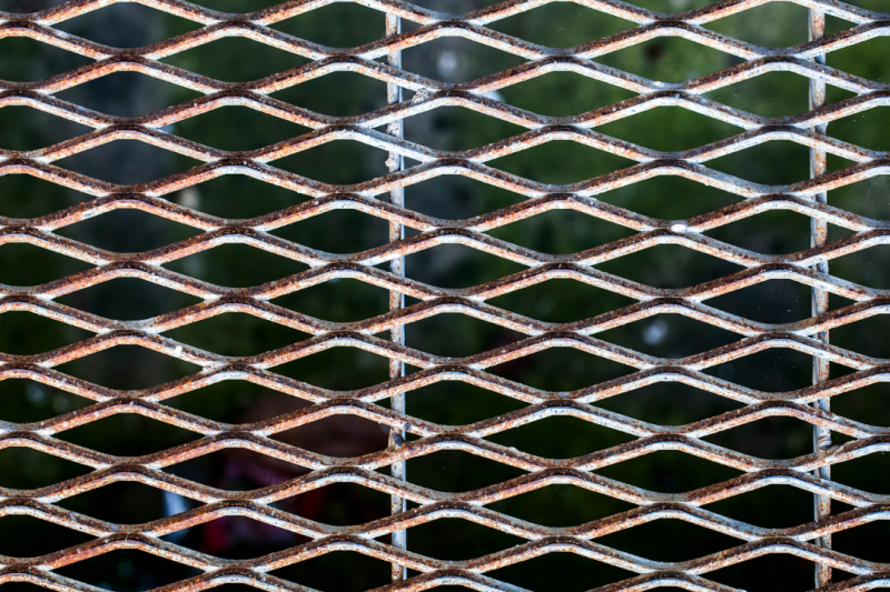 Chapas Expandidas: Versatilidade e Aplicações Essenciais em Projetos